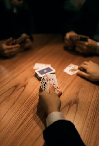 chắn trực tuyến Debet